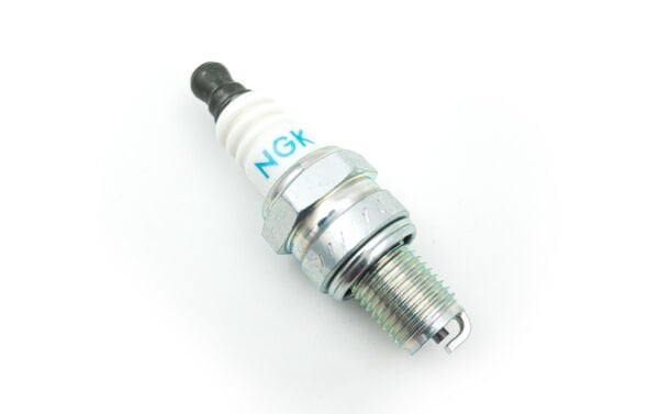 BUJİ NGK CMR6H