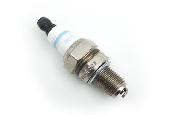 BUJİ BOSCH USR7AC